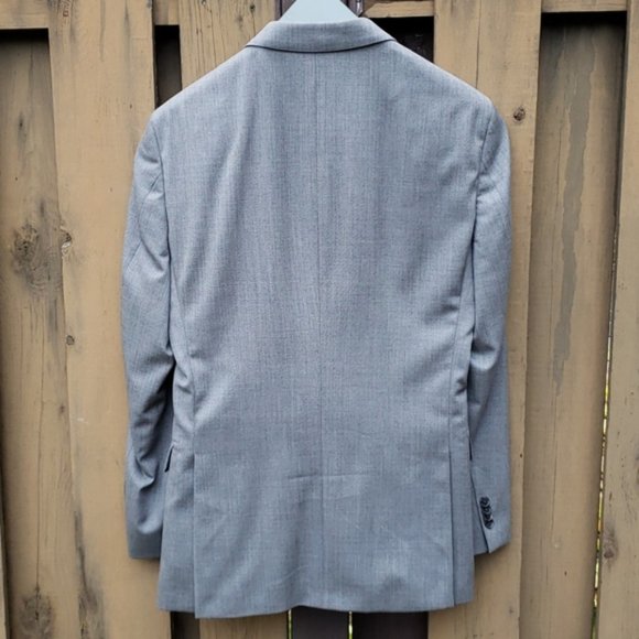 Tommy Hilfiger 100% Wool Suit, light grey, 40R - Picture 2 of 14